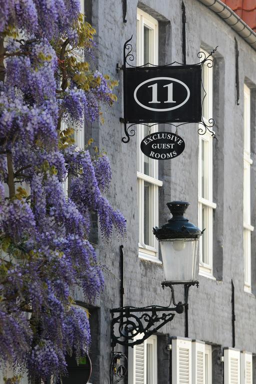 B&B Number 11 Exclusive Guesthouse Bruges Esterno foto